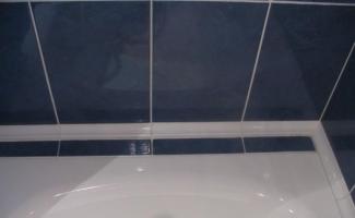 How to seal the joint between the bathtub and the tiles