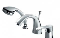 How to fix a faucet when water flows